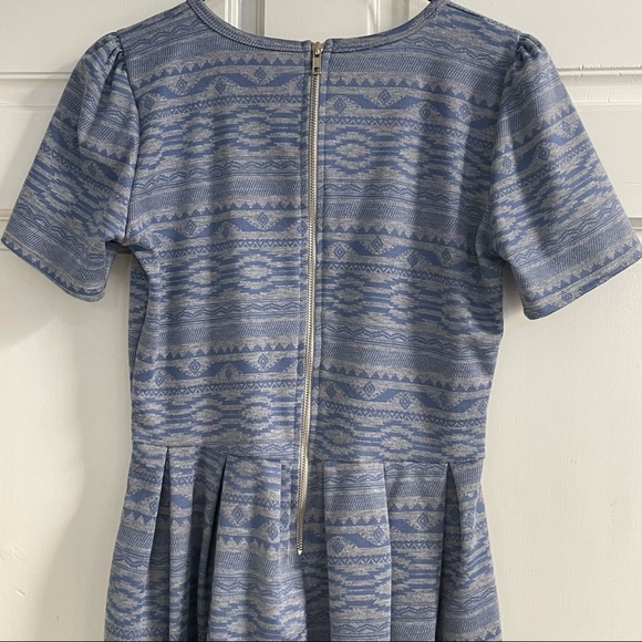 LULAROE Simply Comfortable Amelia Midi Skater Geometric Print Dress w Back Zip - Picture 6 of 13